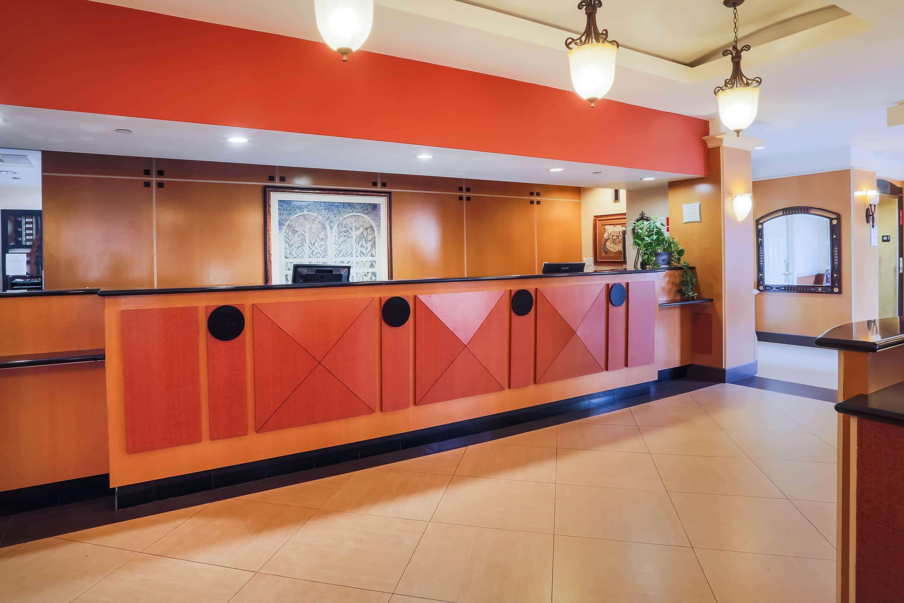 La Quinta By Wyndham Islip - Macarthur Airport Bohemia Esterno foto
