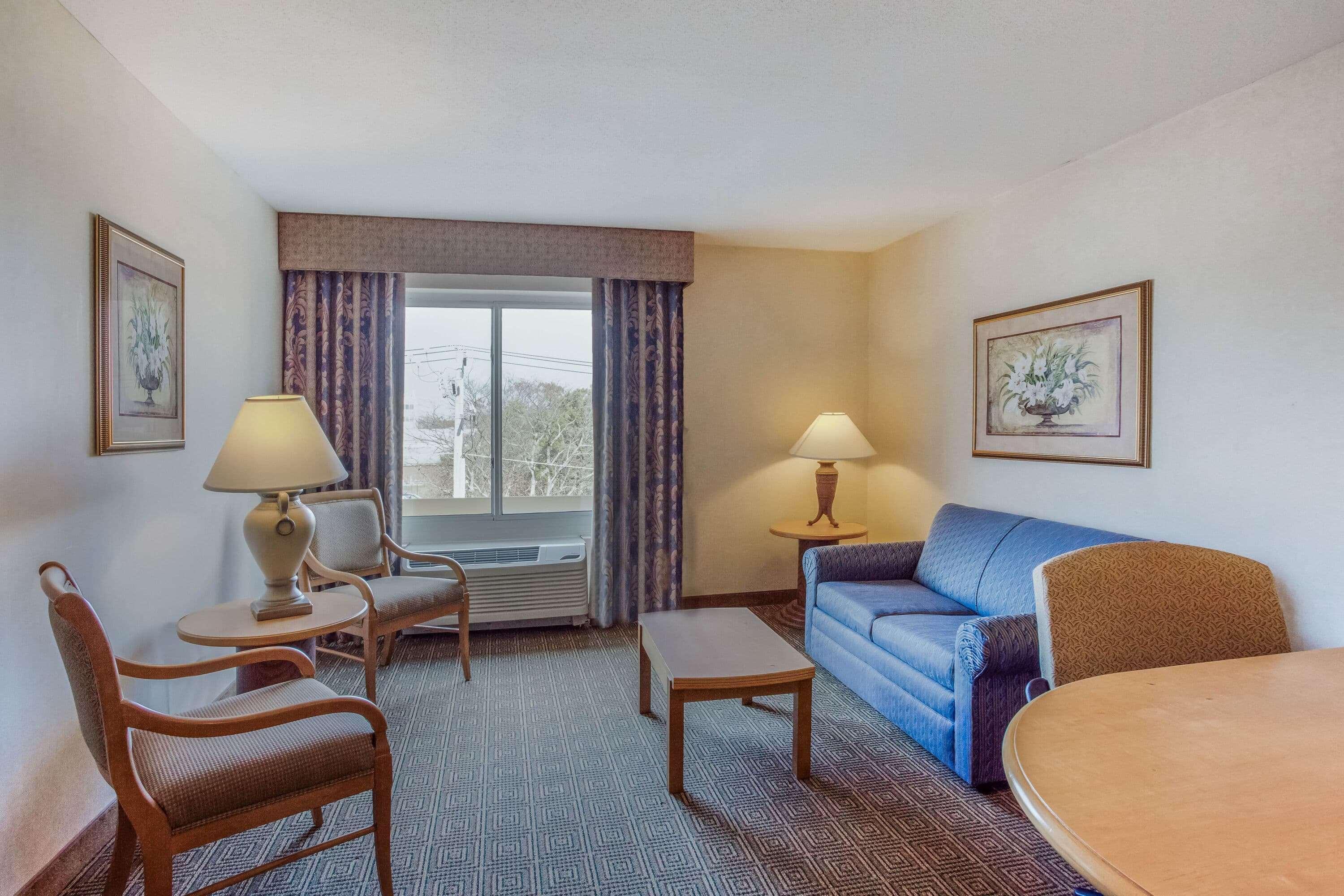 La Quinta By Wyndham Islip - Macarthur Airport Bohemia Esterno foto