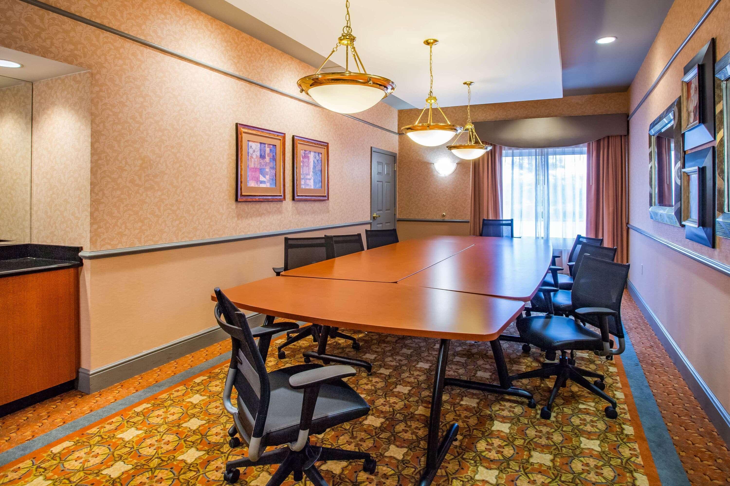 La Quinta By Wyndham Islip - Macarthur Airport Bohemia Esterno foto